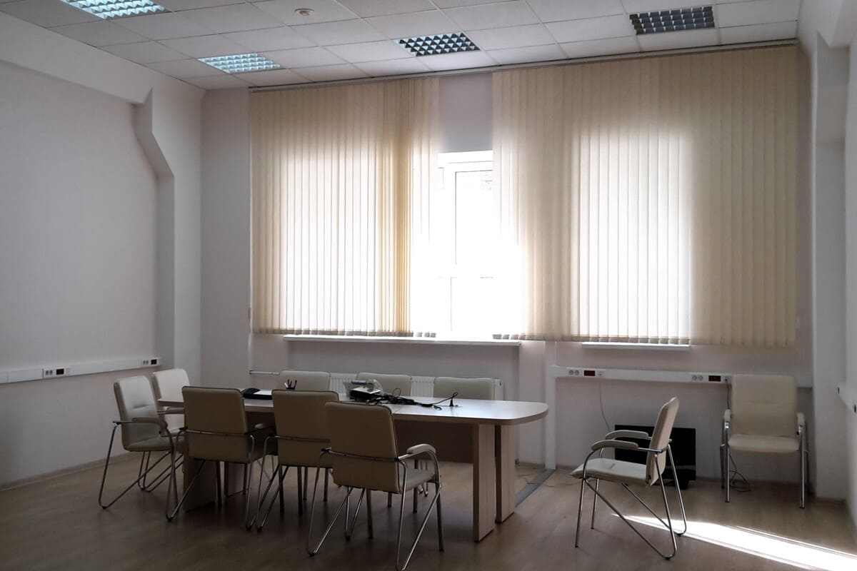 Офисы от 950 до 1100 кв.м. в аренду и продажу в Москве и Московской области